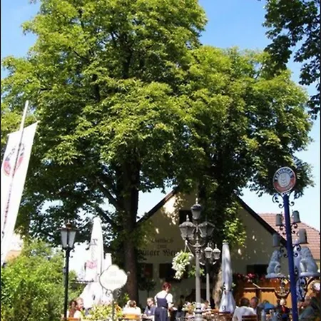 فندق & Gaststaette Zum Erdinger Weissbraeu