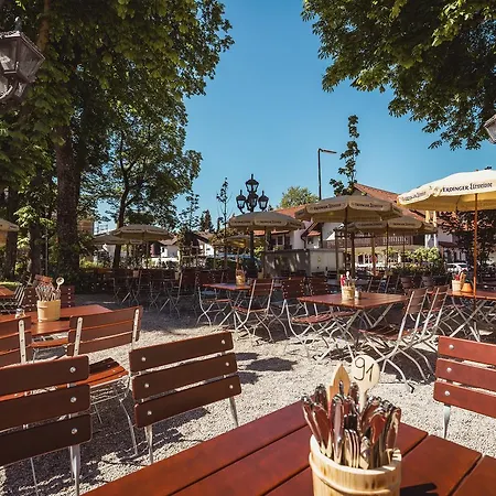 فندق & Gaststaette Zum Erdinger Weissbraeu 3*