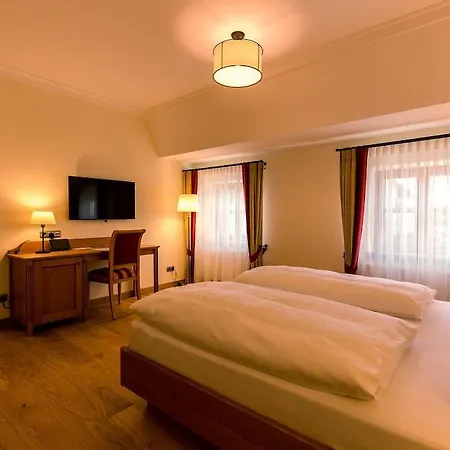 Hotel & Gaststaette Zum Erdinger Weissbraeu Múnich