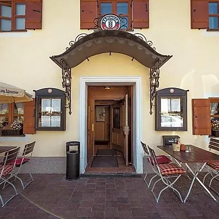 & Gaststaette Zum Erdinger Weissbraeu
