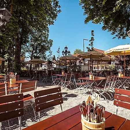 מלון & Gaststaette Zum Erdinger Weissbraeu 3*