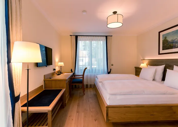 & Gaststaette Zum Erdinger Weissbraeu Hotel 3*