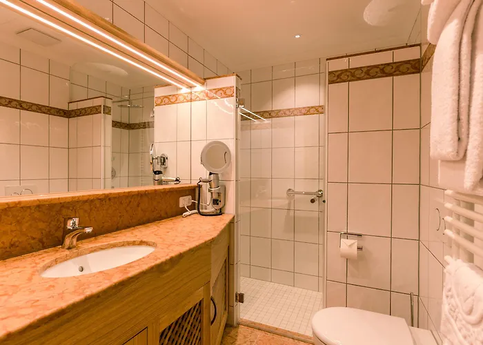 & Gaststaette Zum Erdinger Weissbraeu München