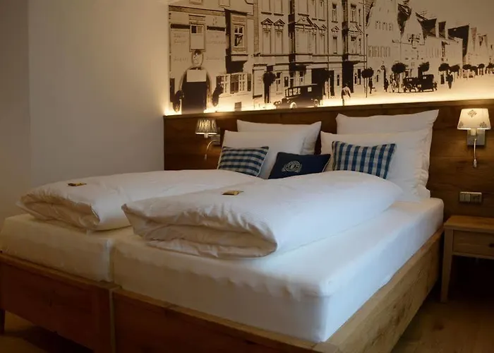 & Gaststaette Zum Erdinger Weissbraeu 3* München