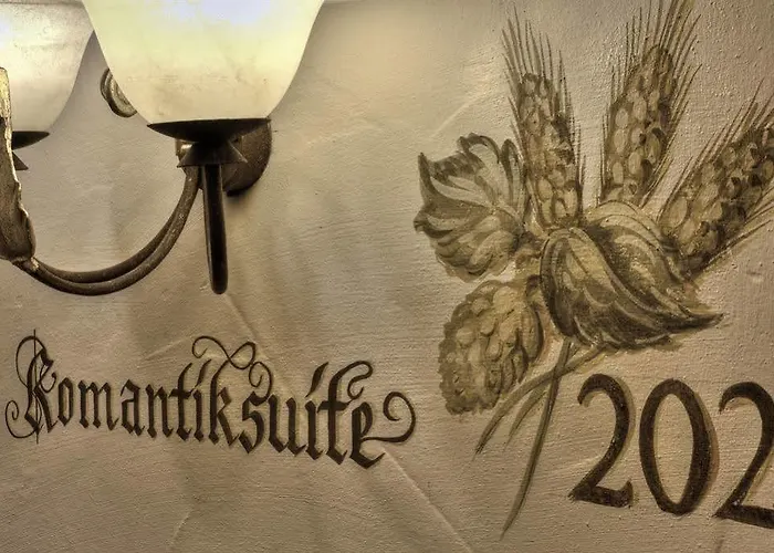 Hotel & Gaststaette Zum Erdinger Weissbraeu 3*