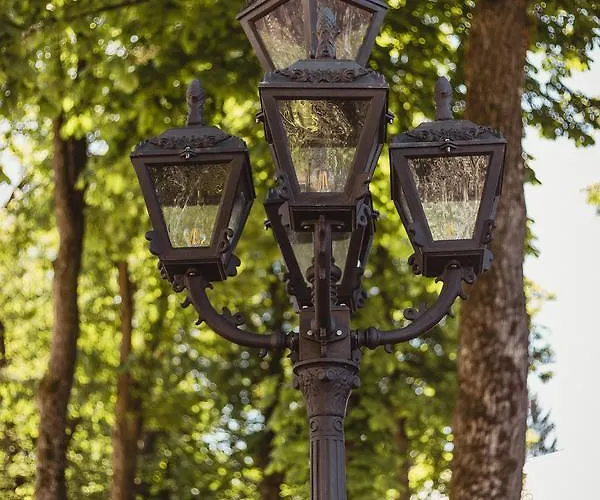 & Gaststaette Zum Erdinger Weissbraeu Hotel