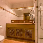 & Gaststaette Zum Erdinger Weissbraeu Hotell