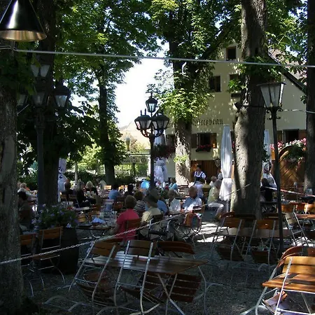 Hotel & Gaststaette Zum Erdinger Weissbraeu 3*